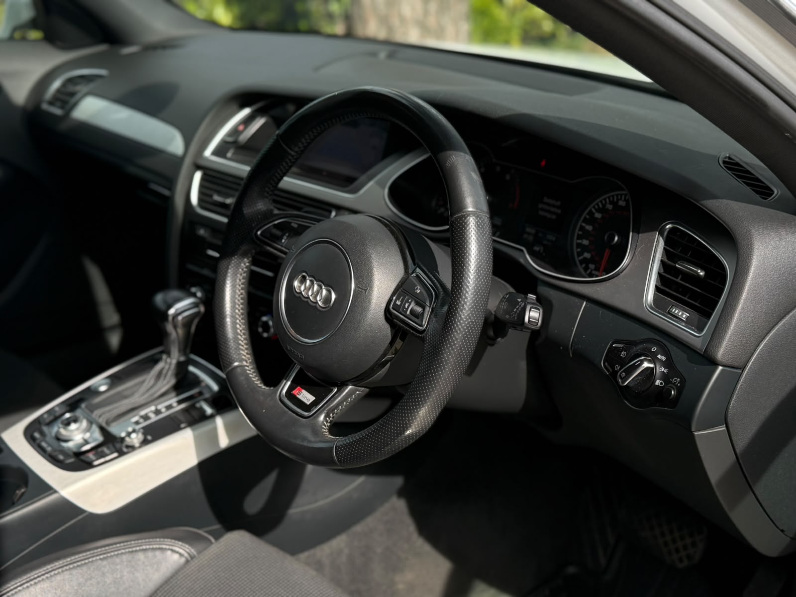 2014 Audi A4 thumbnail 13