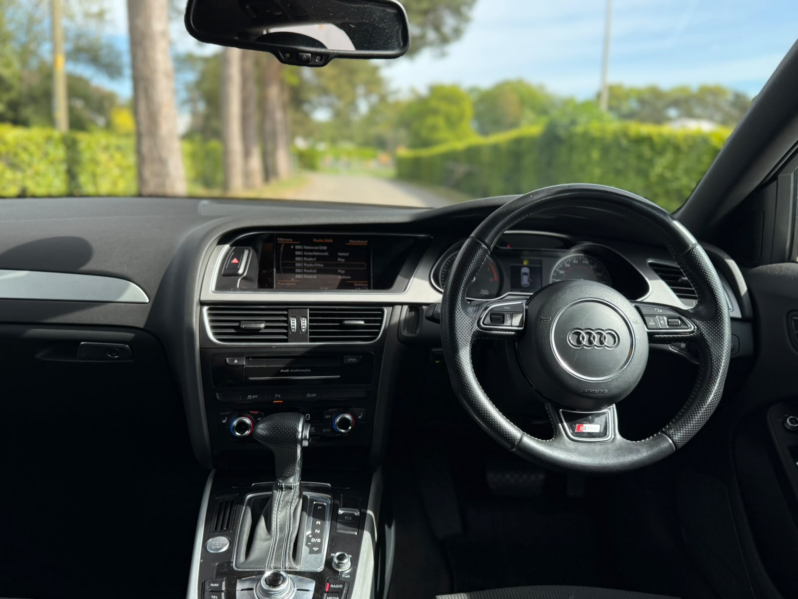 2014 Audi A4 thumbnail 16