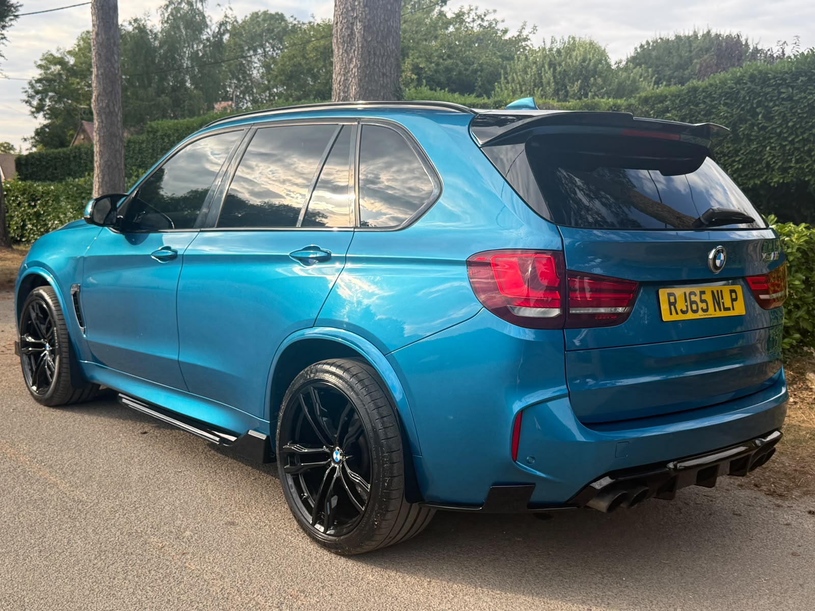 2015 BMW X5 M thumbnail 4