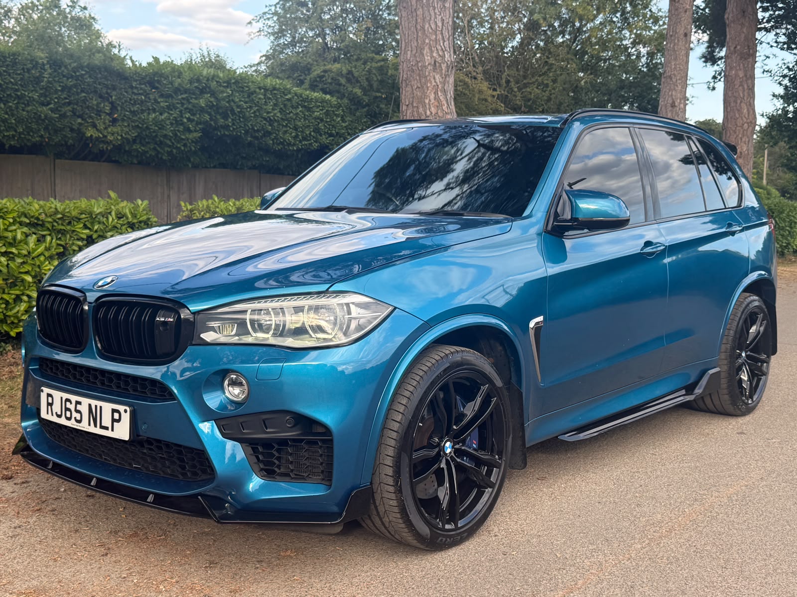 2015 BMW X5 M thumbnail 5