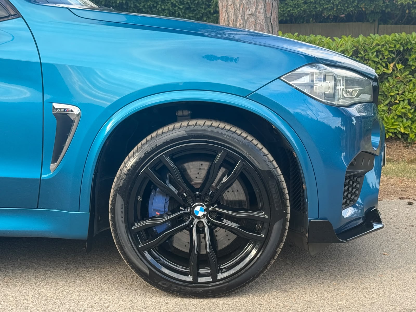 2015 BMW X5 M thumbnail 6