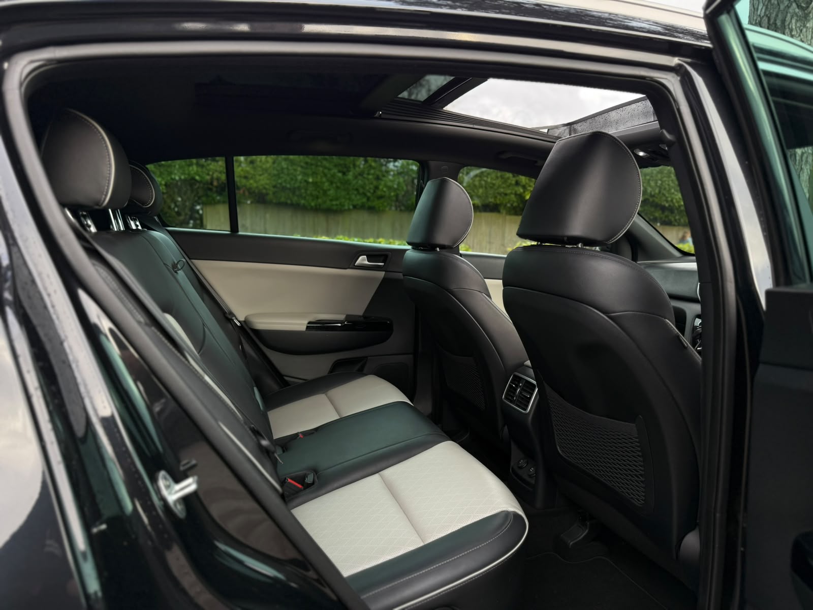 2017 Kia Sportage thumbnail 12