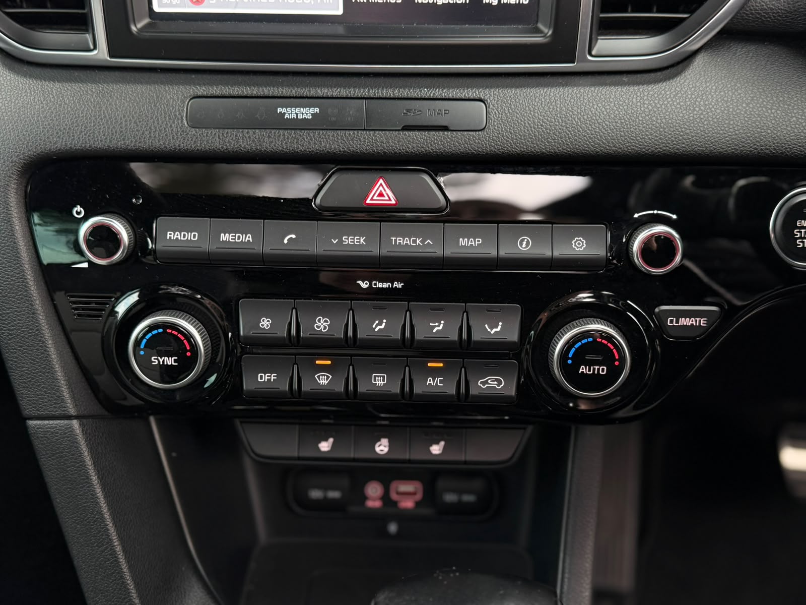 2017 Kia Sportage thumbnail 20